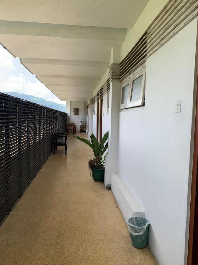 Nilani Hotel Ratnapura Esterno foto