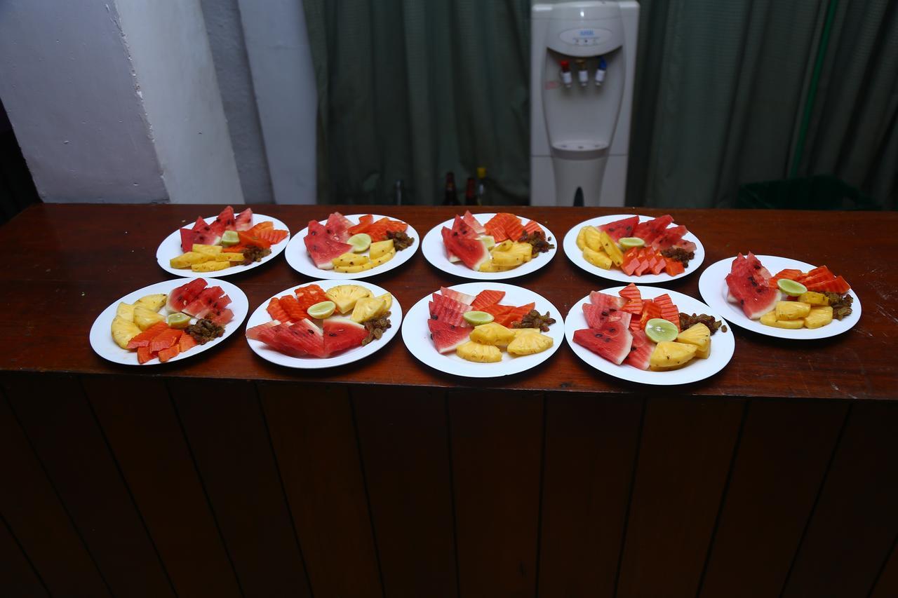 Nilani Hotel Ratnapura Esterno foto